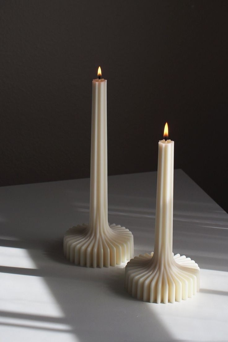 The Swan Ribbed taper